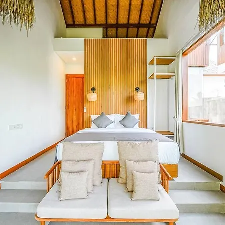Serene 2Br Villa With Lush View 5 Mins To Beach